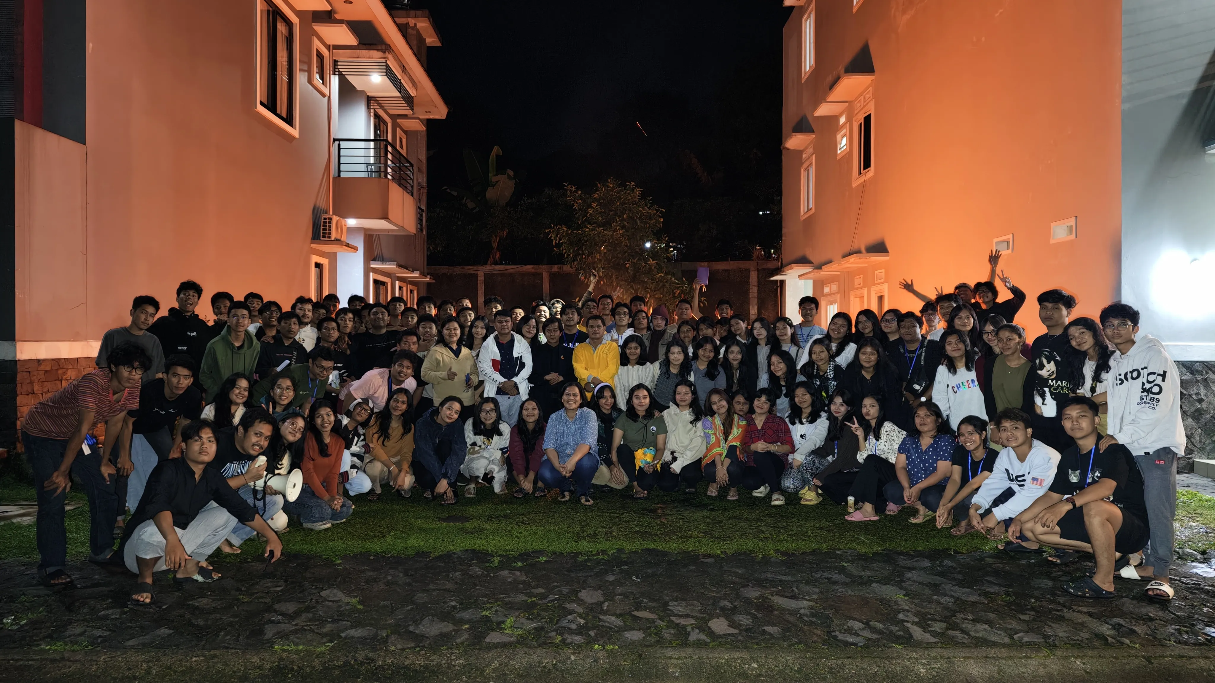Retreat Naposo 2025 – Malam Hari – HKBP Mustikajaya